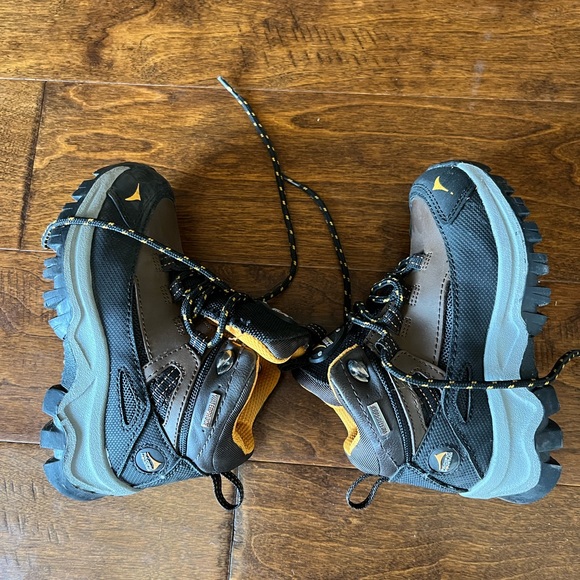 Kids Hiking Boots (like new) - Picture 7 of 7